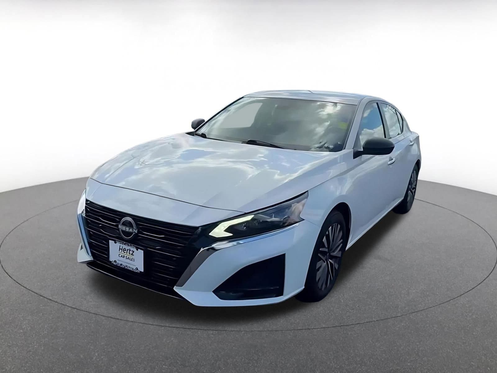 Thumbnail: 2025 Nissan Altima - 7