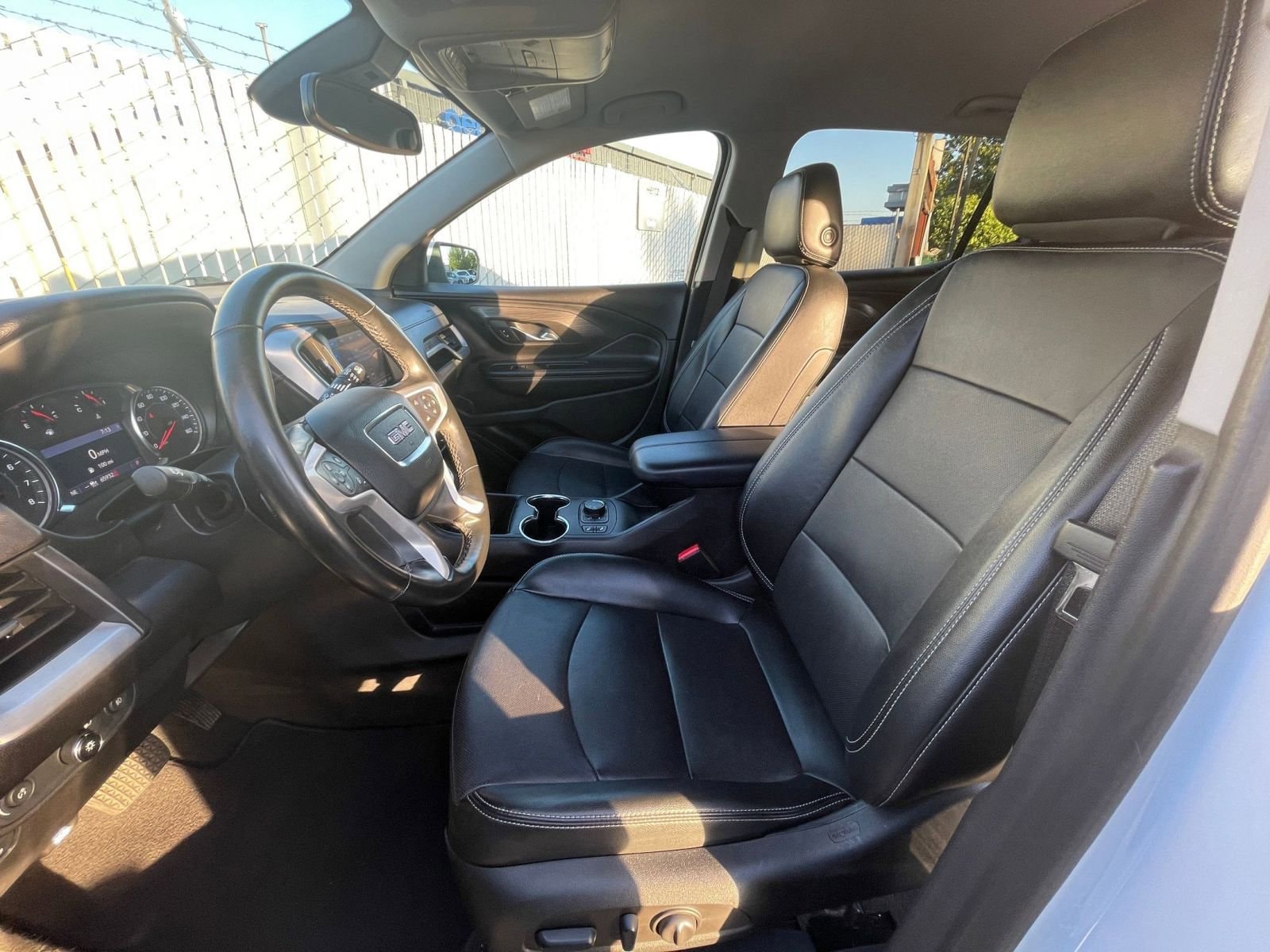 Thumbnail: 2023 GMC Terrain - 25