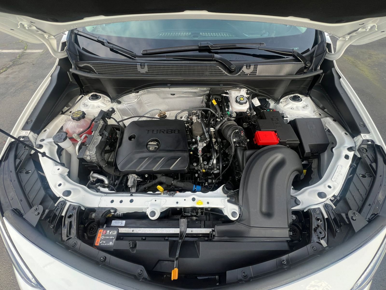 Thumbnail: 2025 Buick Encore GX - 32