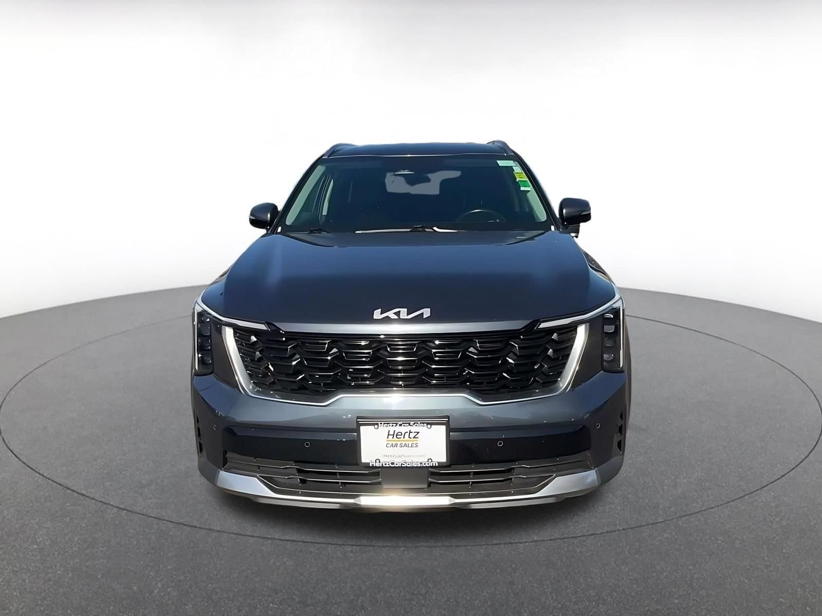 Thumbnail: 2024 Kia Sorento - 4