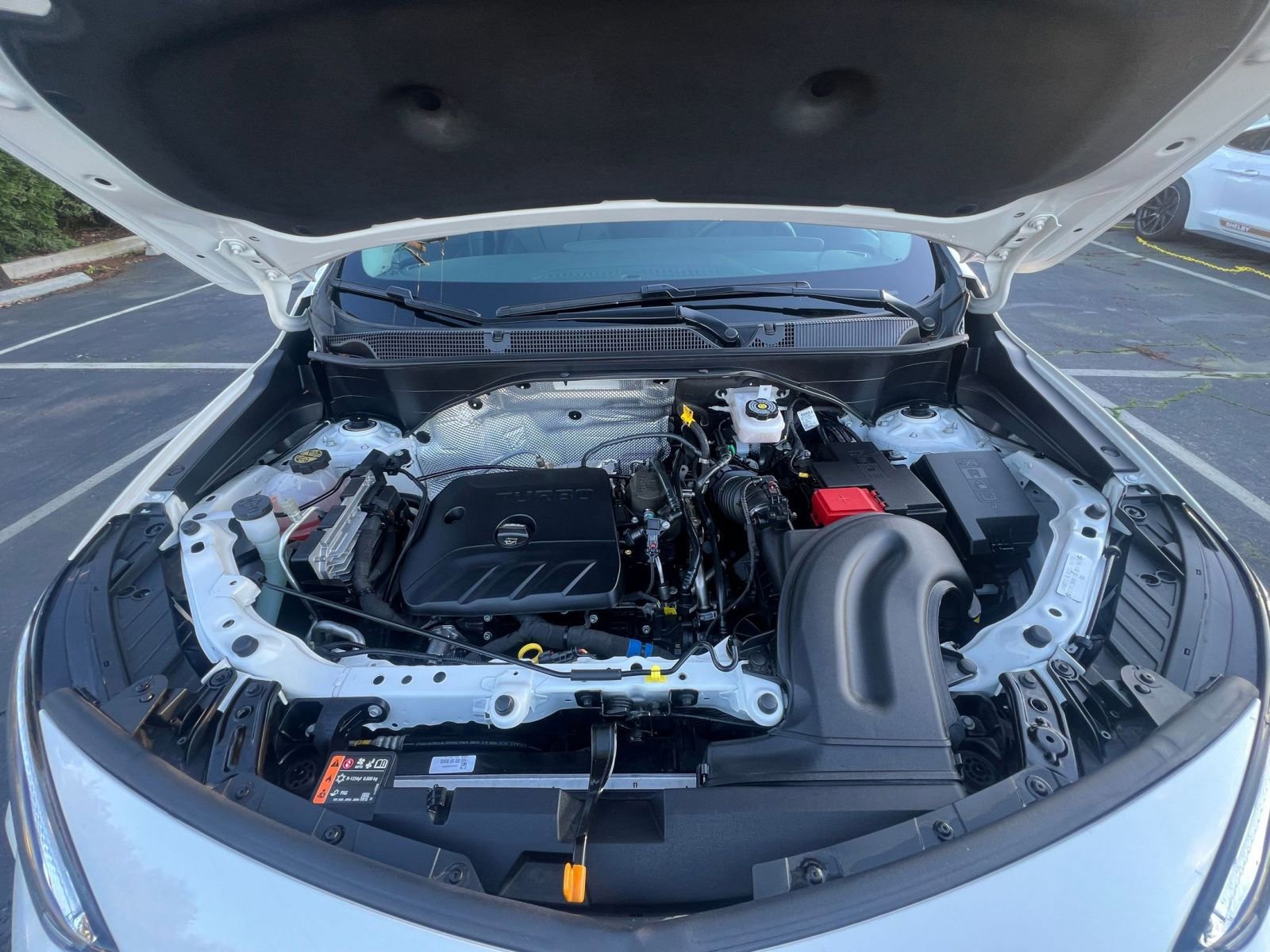 Thumbnail: 2025 Buick Encore GX - 32