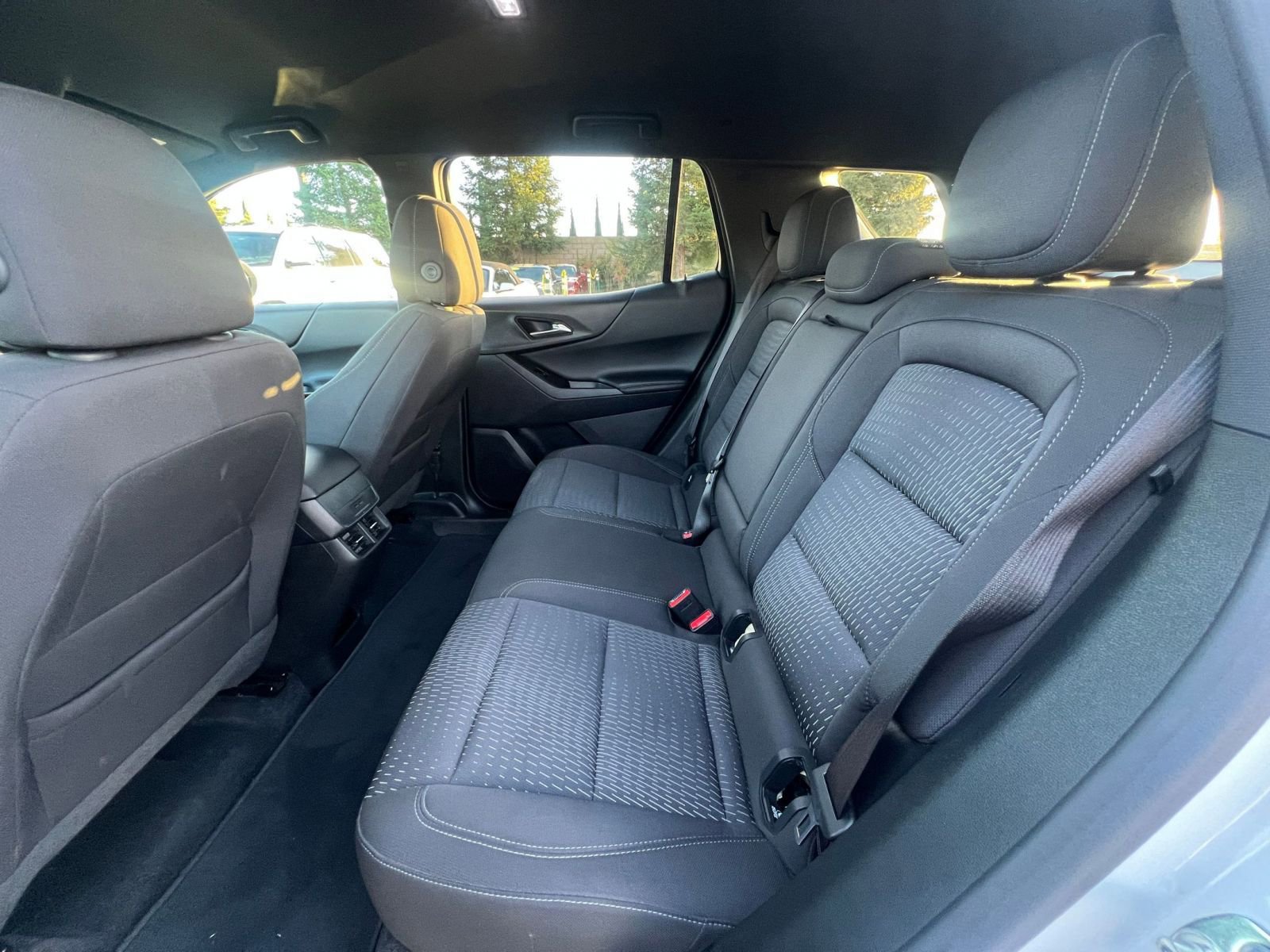 Thumbnail: 2025 Chevrolet Equinox - 25