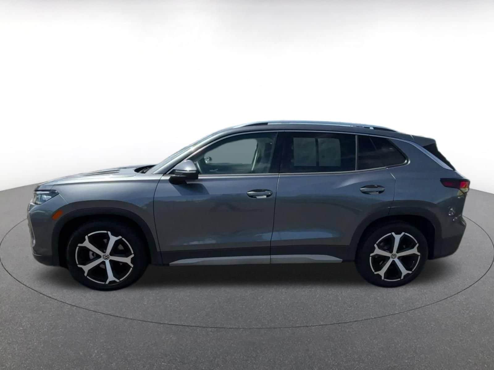 Thumbnail: 2026 Volkswagen Tiguan - 7
