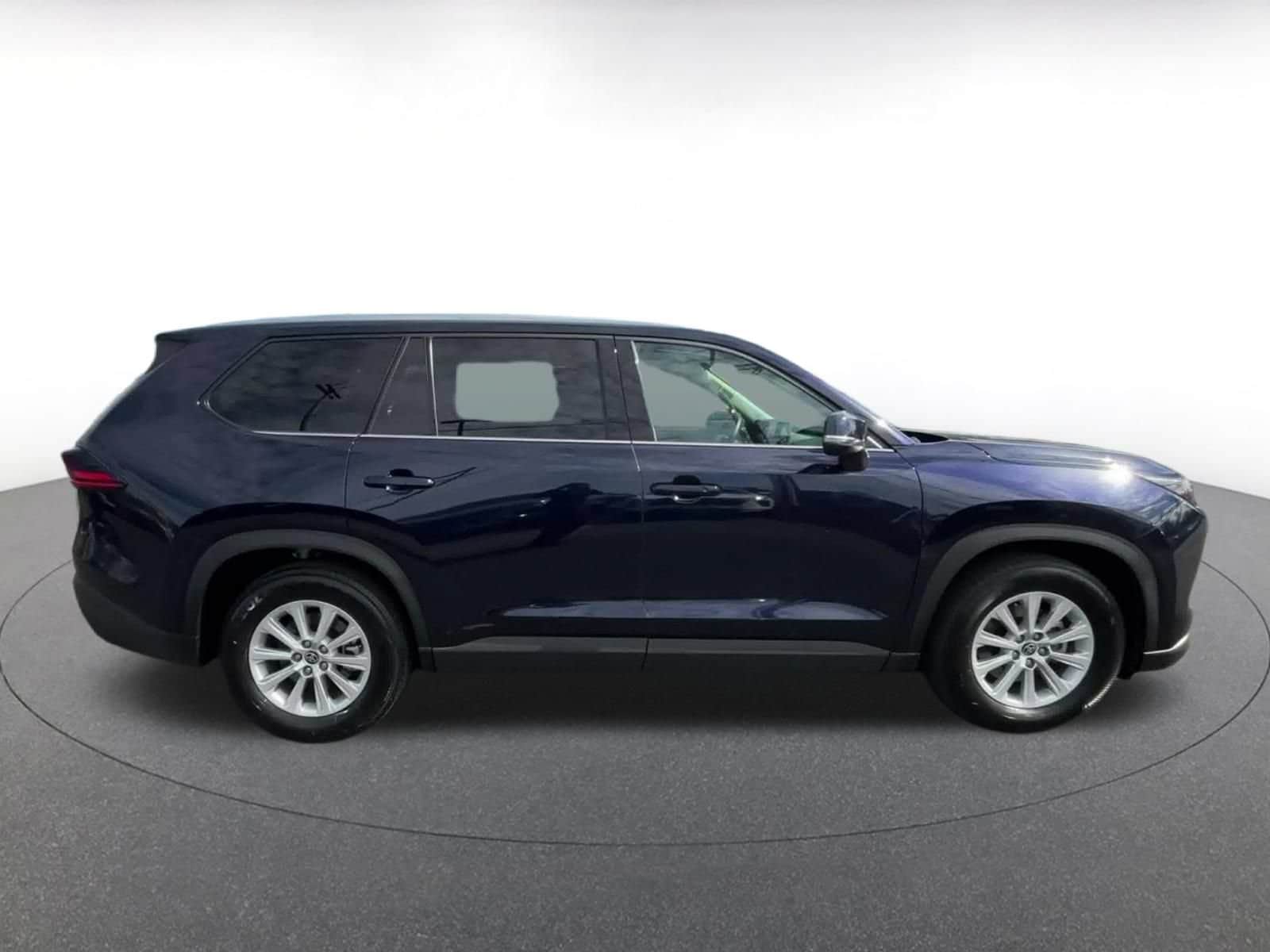 Thumbnail: 2025 Toyota Grand Highlander - 16