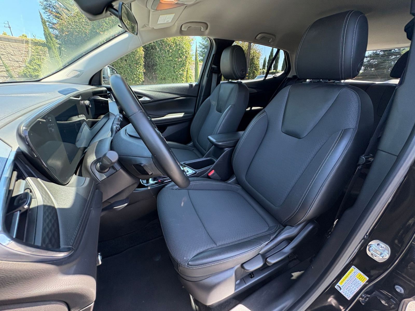 Thumbnail: 2025 Buick Encore GX - 35