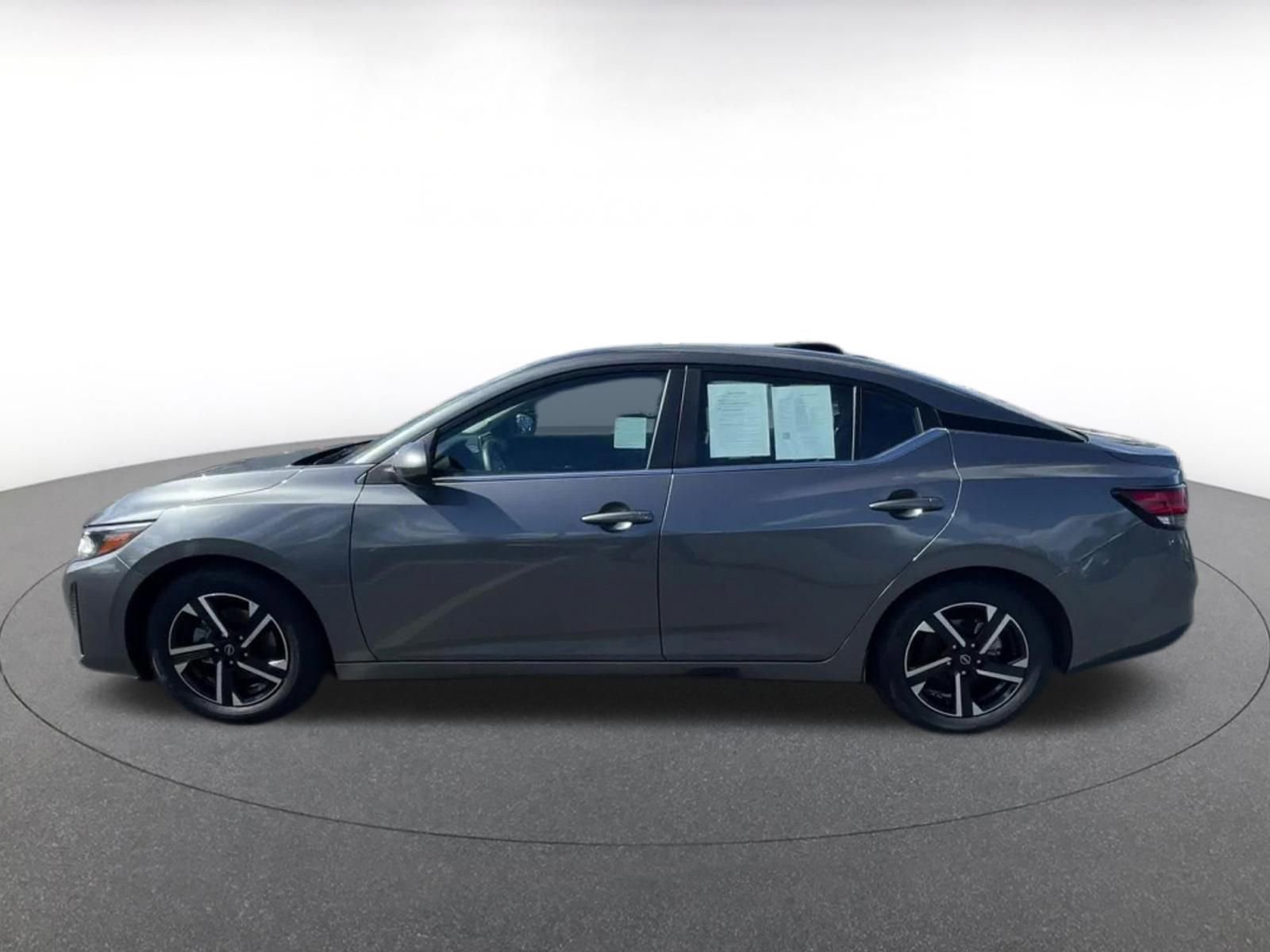 Thumbnail: 2025 Nissan Sentra - 9