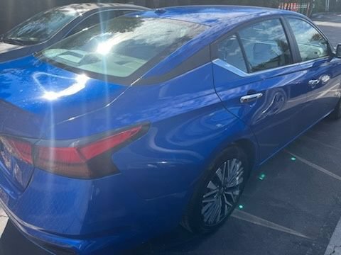 Thumbnail: 2025 Nissan Altima - 10