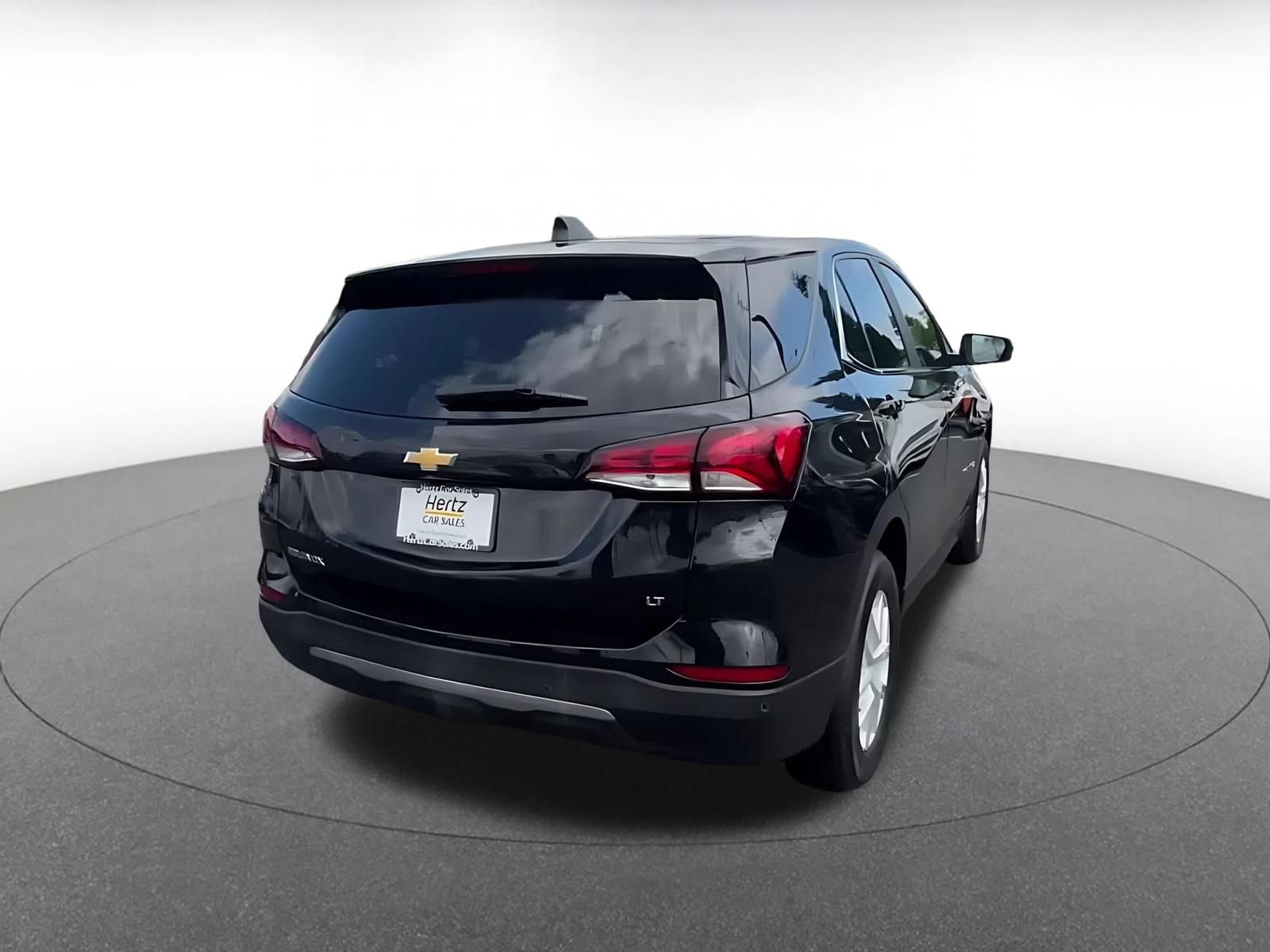 2024 Chevrolet Equinox LT - Photo 11