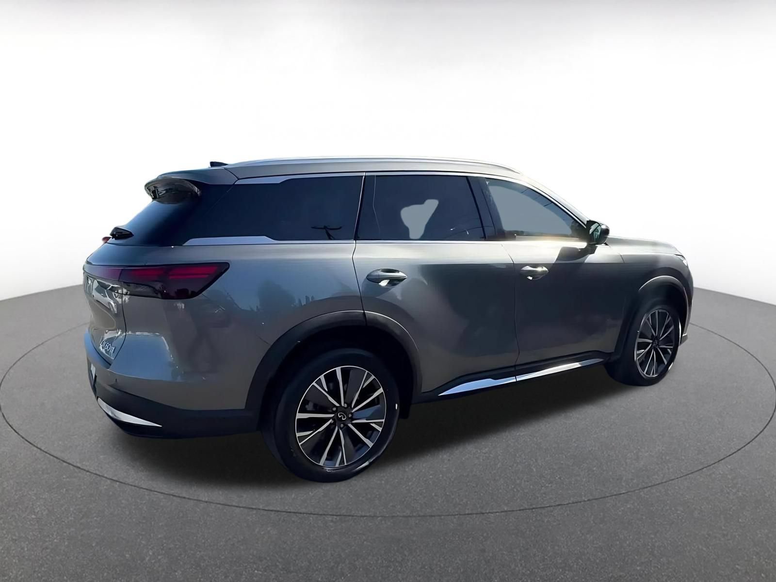Thumbnail: 2026 INFINITI QX60 - 14