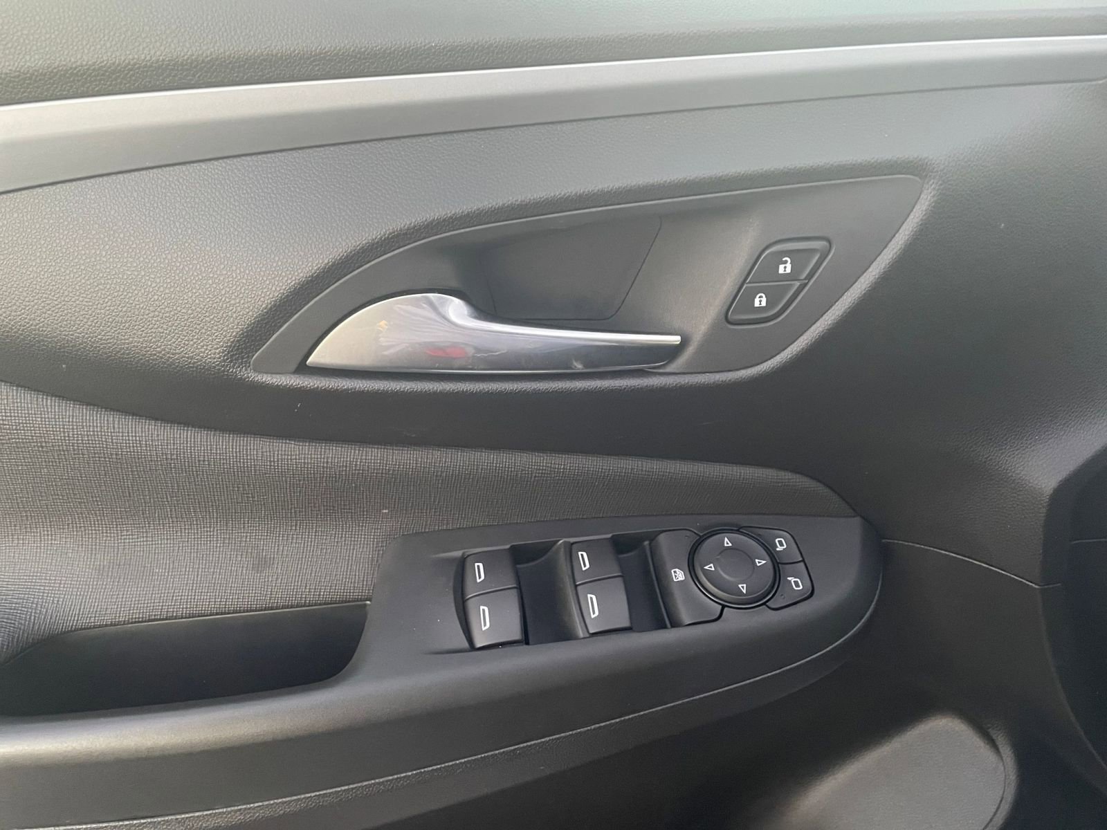 Thumbnail: 2025 Buick Envista - 20