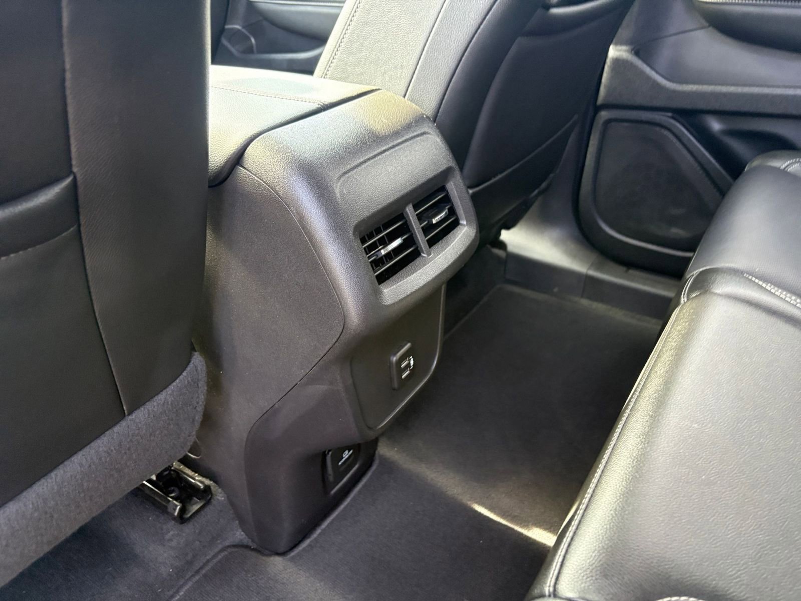 Thumbnail: 2024 GMC Terrain - 25