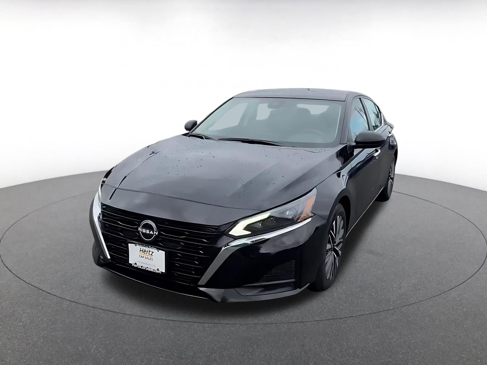 Thumbnail: 2025 Nissan Altima - 7