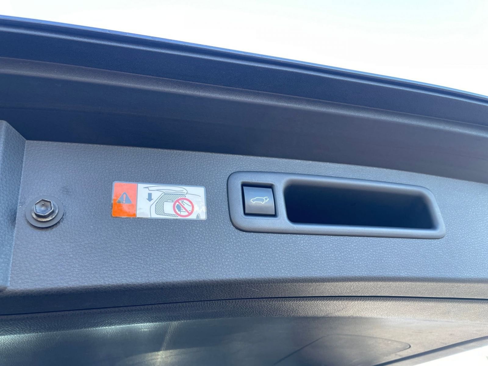 Thumbnail: 2025 Toyota Highlander - 22