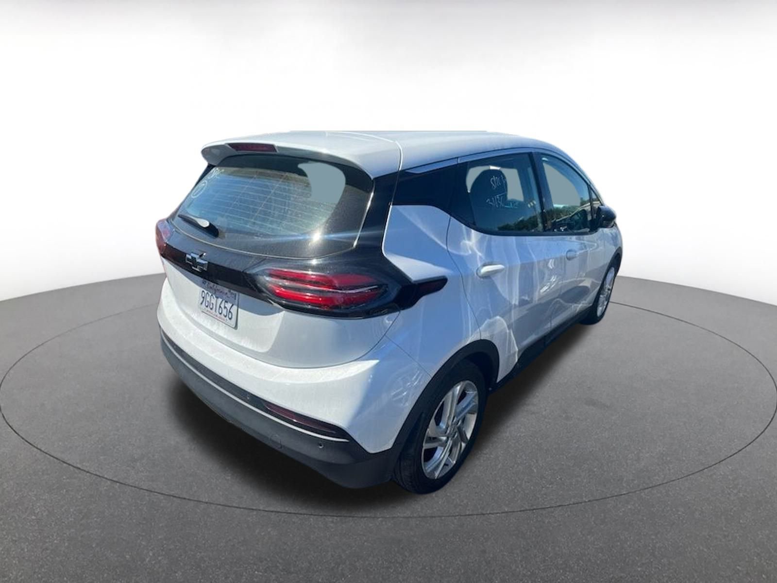 Thumbnail: 2023 Chevrolet Bolt EV - 4