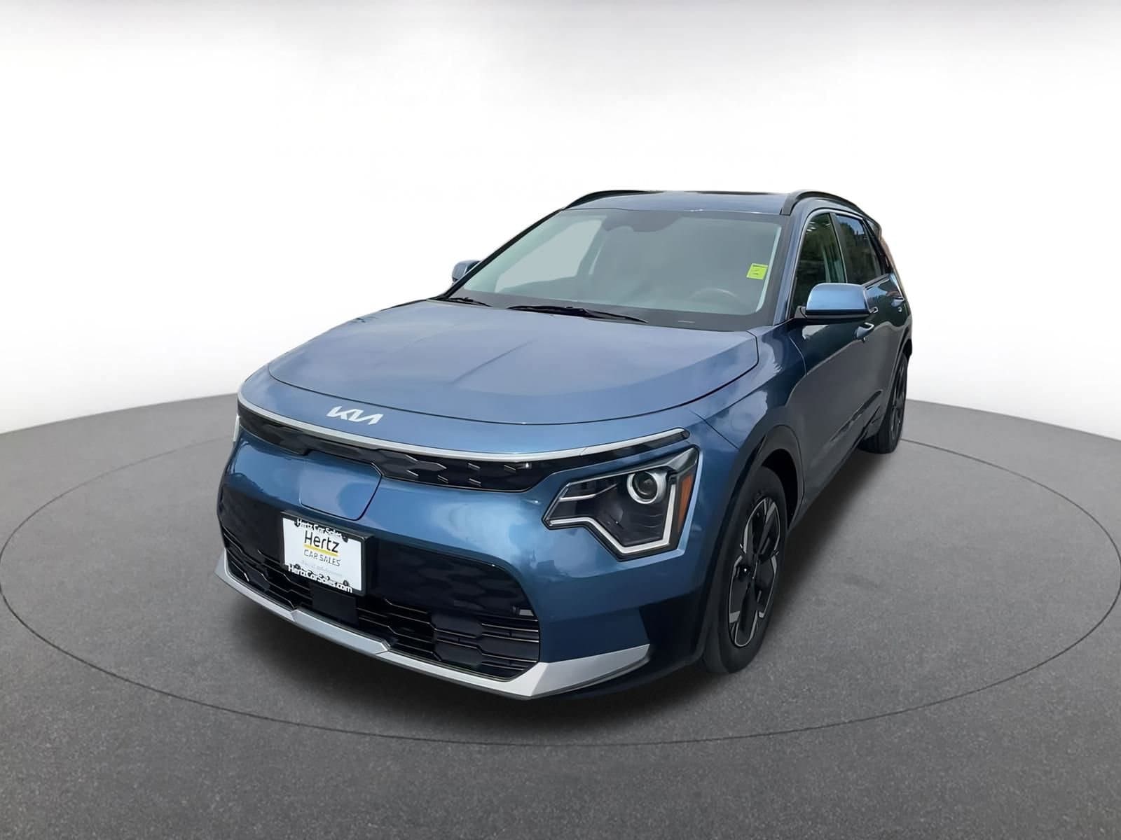 Thumbnail: 2023 Kia Niro - 6