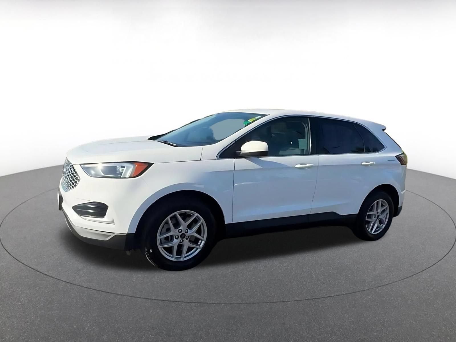 Thumbnail: 2024 Ford Edge - 8