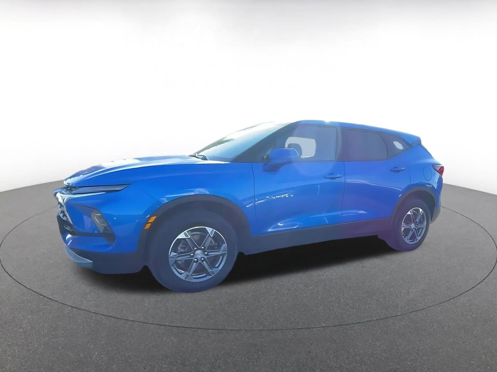 Thumbnail: 2025 Chevrolet Blazer - 8