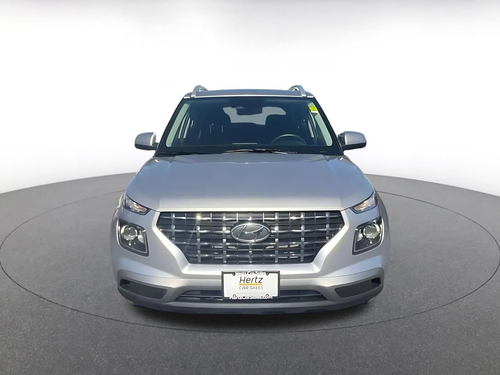 Thumbnail: 2025 Hyundai Venue - 4