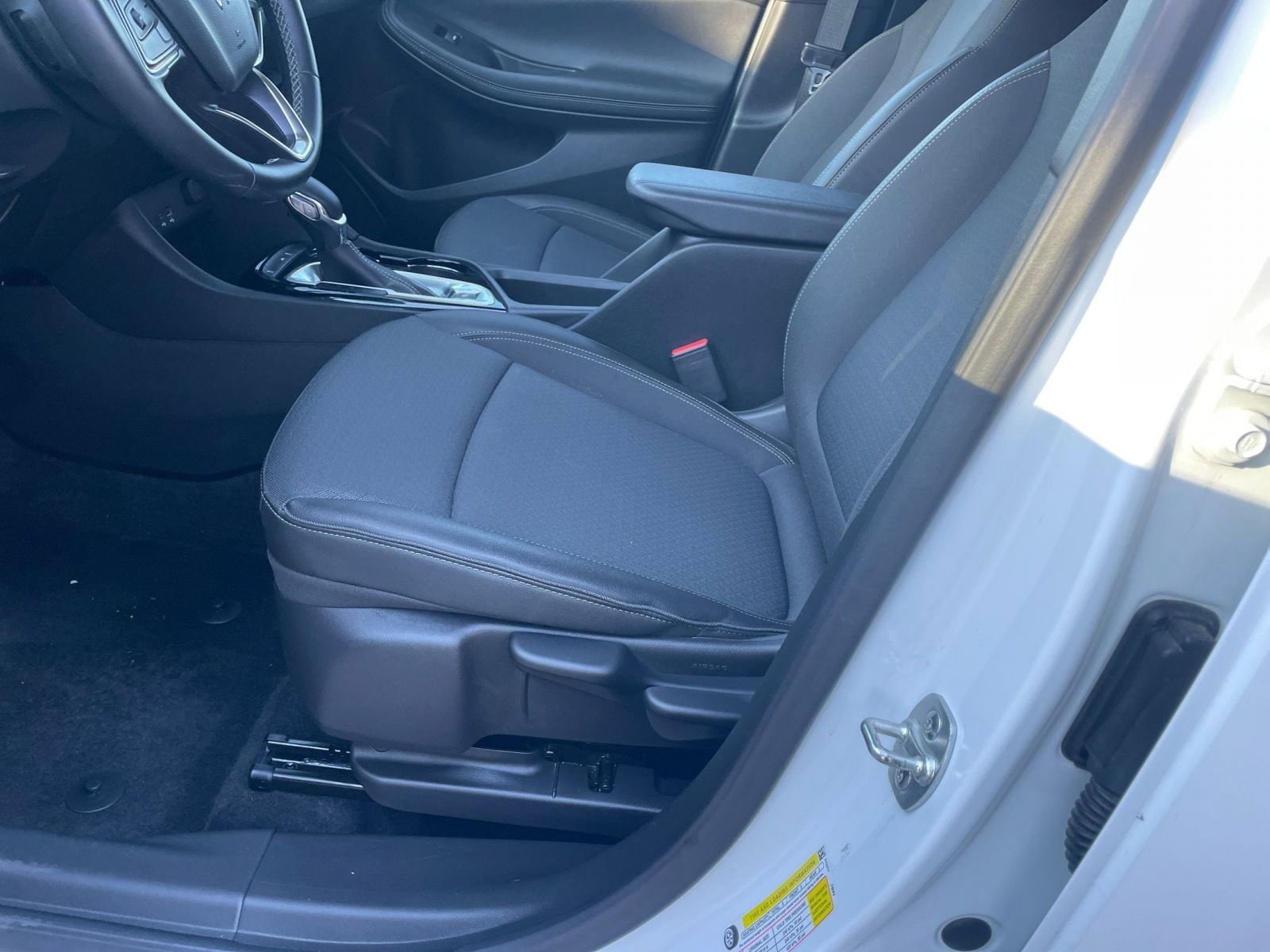 Thumbnail: 2025 Buick Encore GX - 24