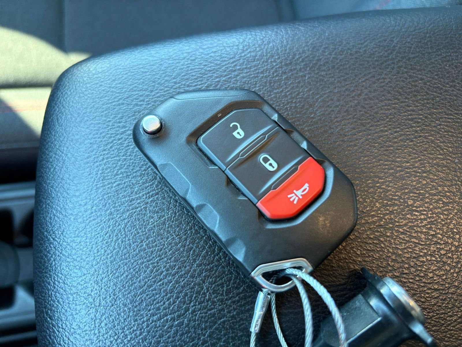 Thumbnail: 2025 Jeep Wrangler - 21