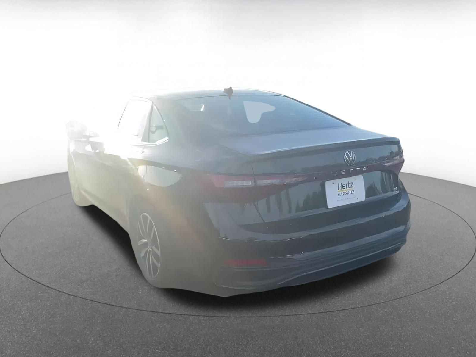 Thumbnail: 2025 Volkswagen Jetta - 15