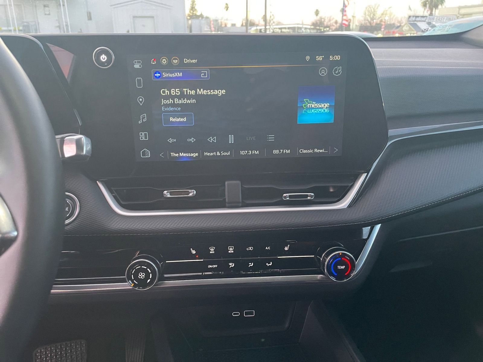 Thumbnail: 2025 Chevrolet Equinox - 18