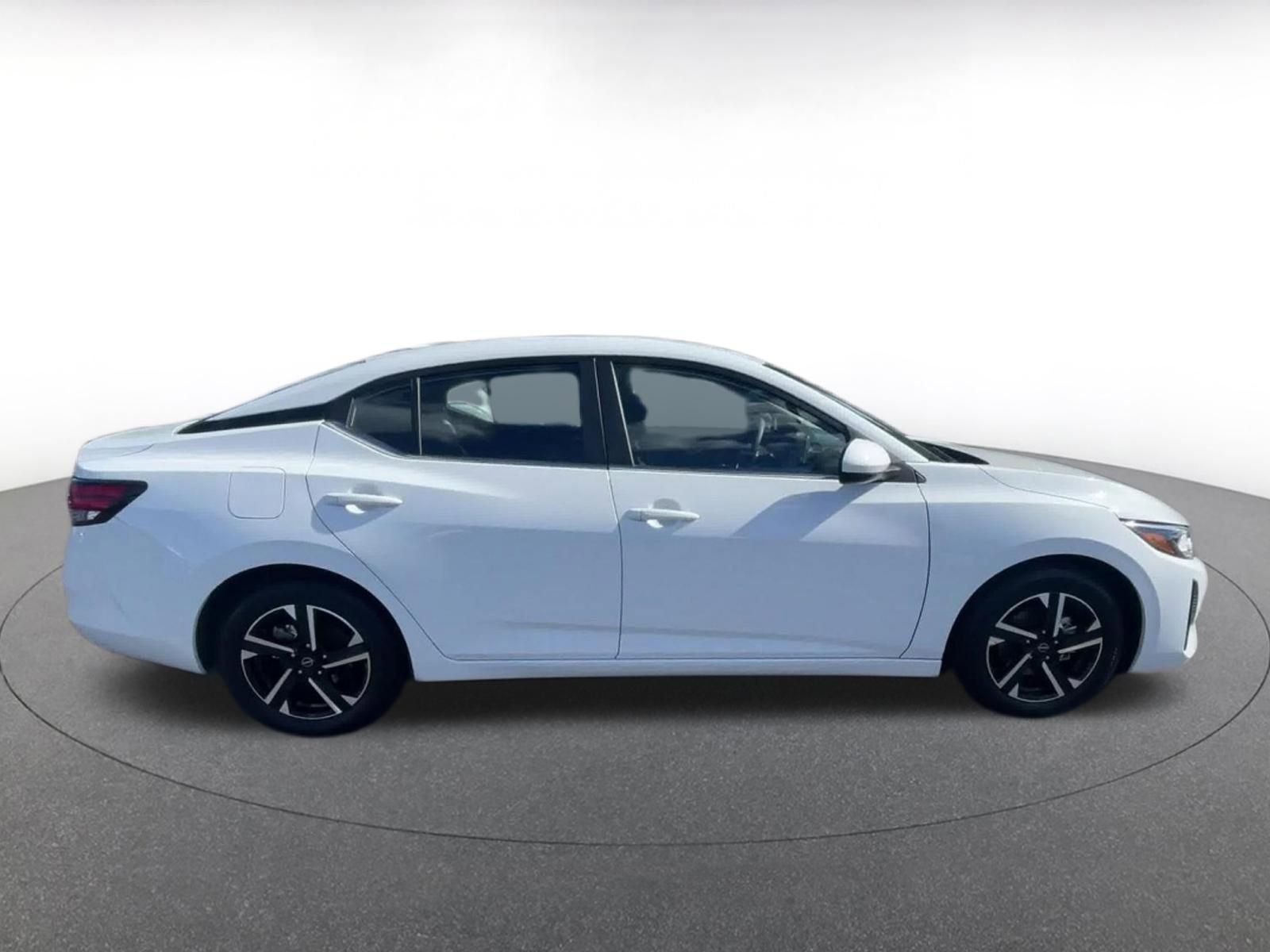 Thumbnail: 2025 Nissan Sentra - 16