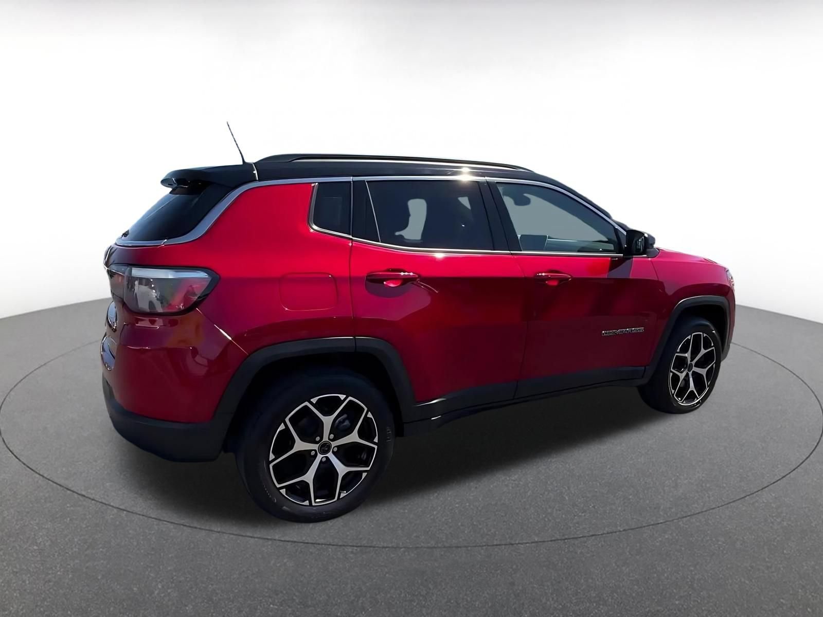 Thumbnail: 2025 Jeep Compass - 14