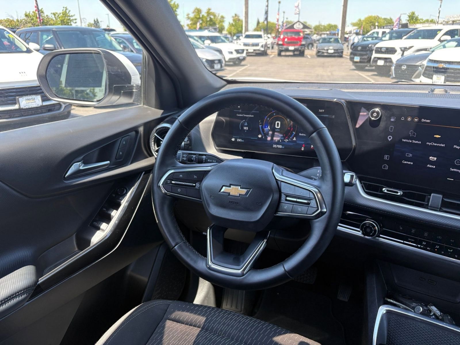 Thumbnail: 2025 Chevrolet Equinox - 35