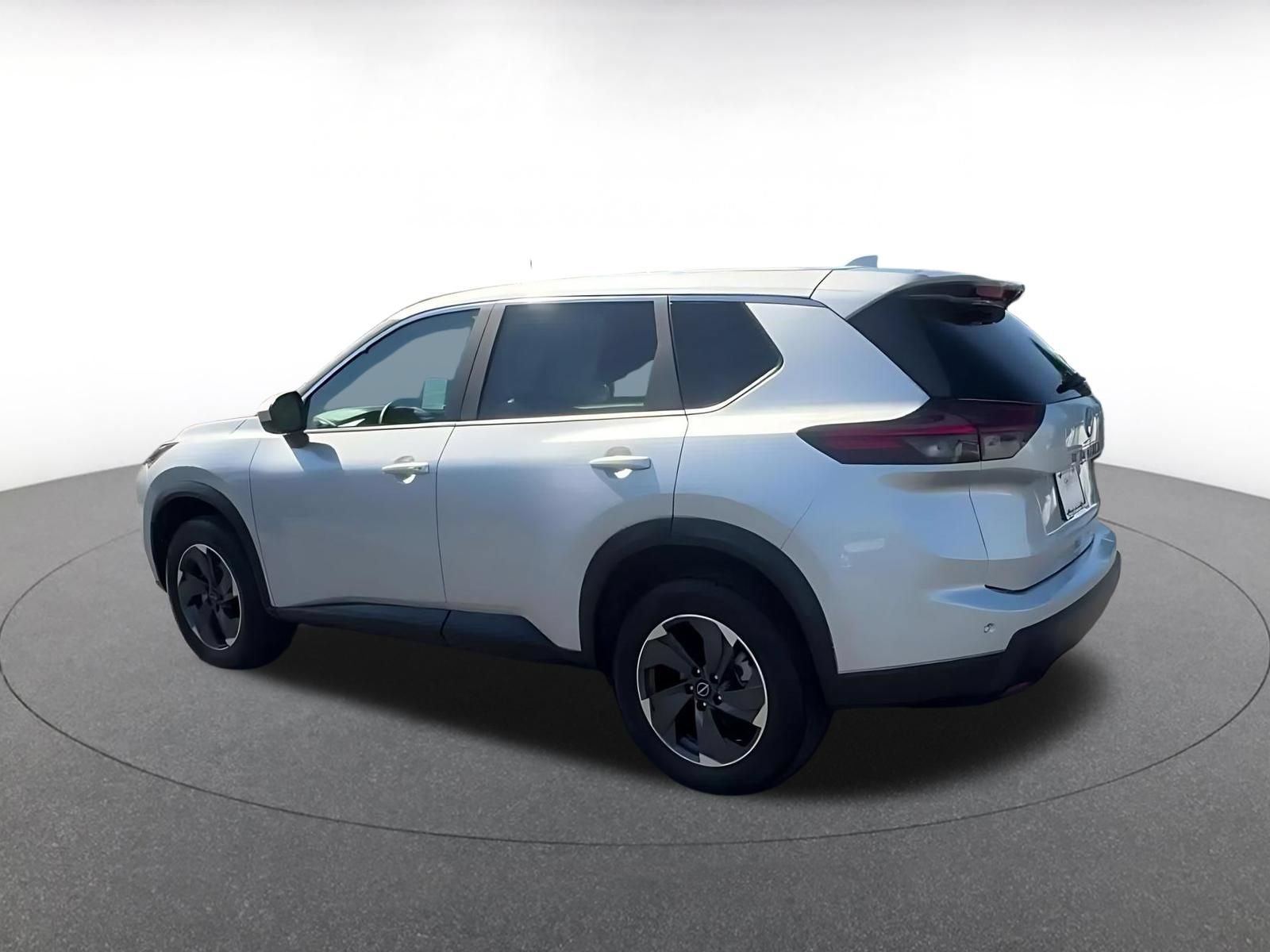 Thumbnail: 2025 Nissan Rogue - 10