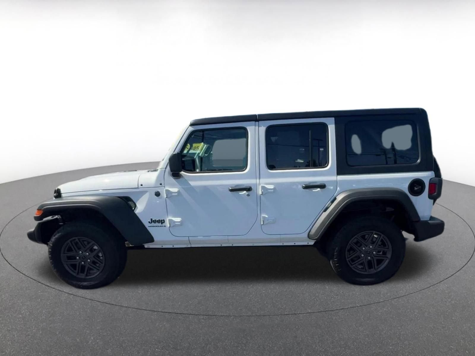 Thumbnail: 2025 Jeep Wrangler - 9