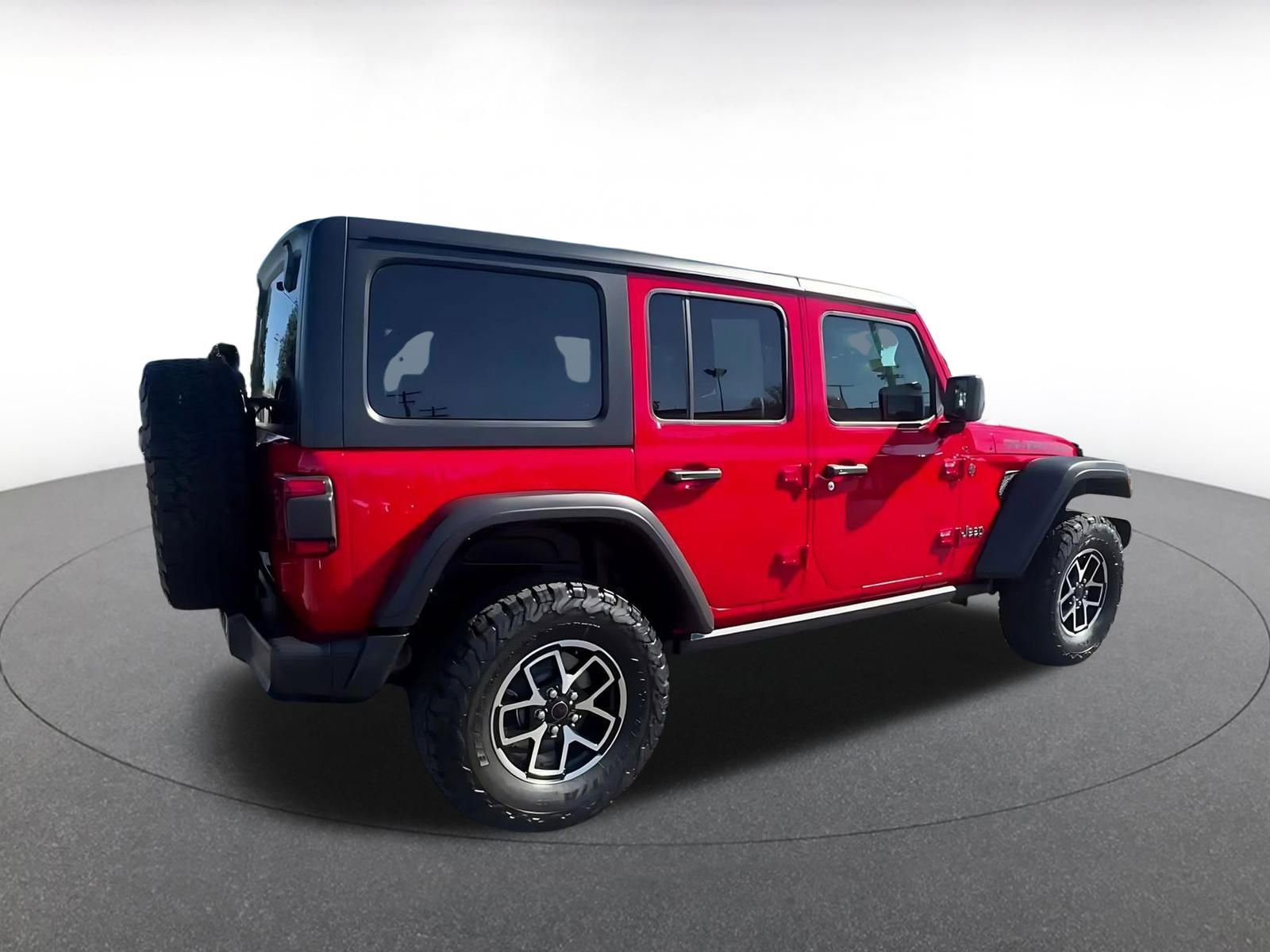 Thumbnail: 2025 Jeep Wrangler - 15