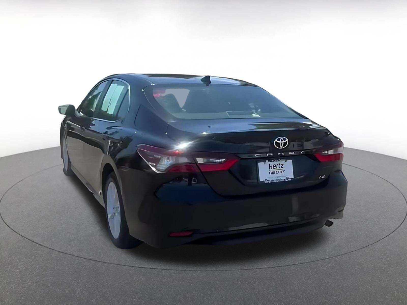 Thumbnail: 2023 Toyota Camry - 11