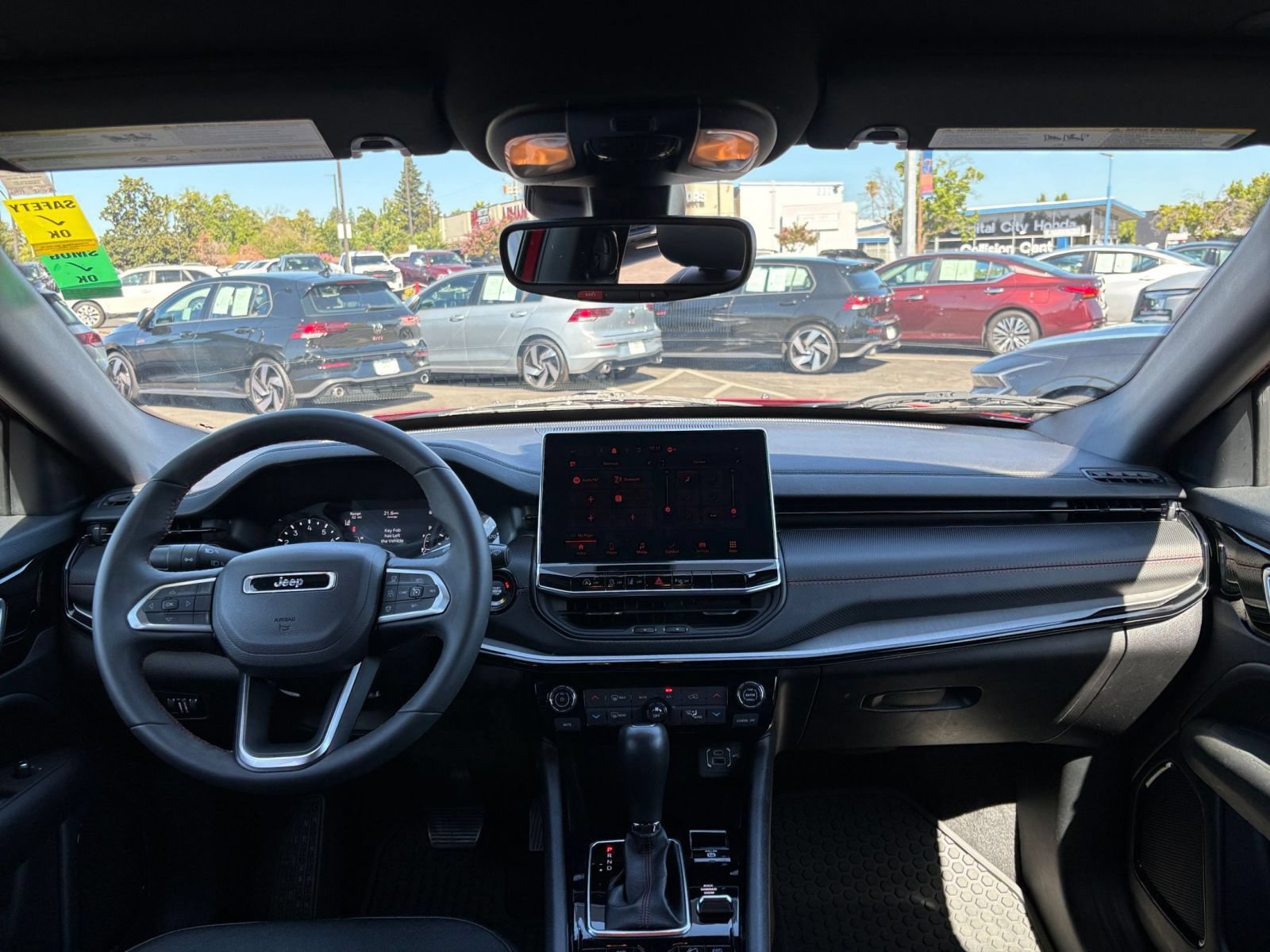 Thumbnail: 2025 Jeep Compass - 32