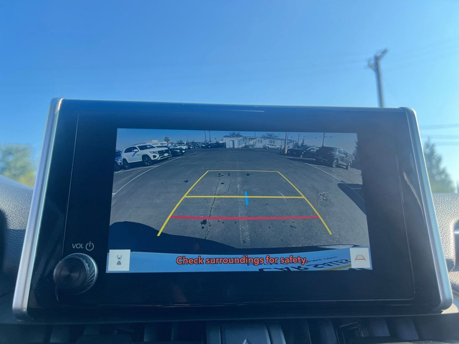 Thumbnail: 2025 Toyota RAV4 - 17