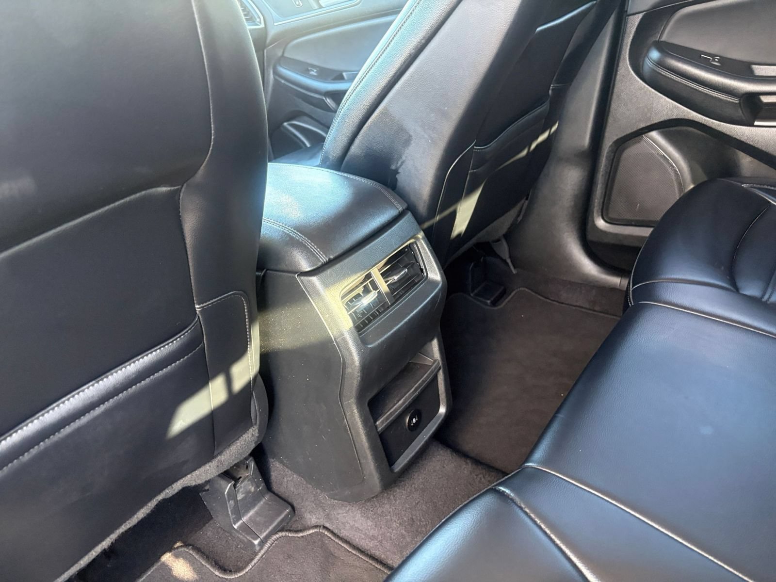 Thumbnail: 2024 Ford Edge - 24