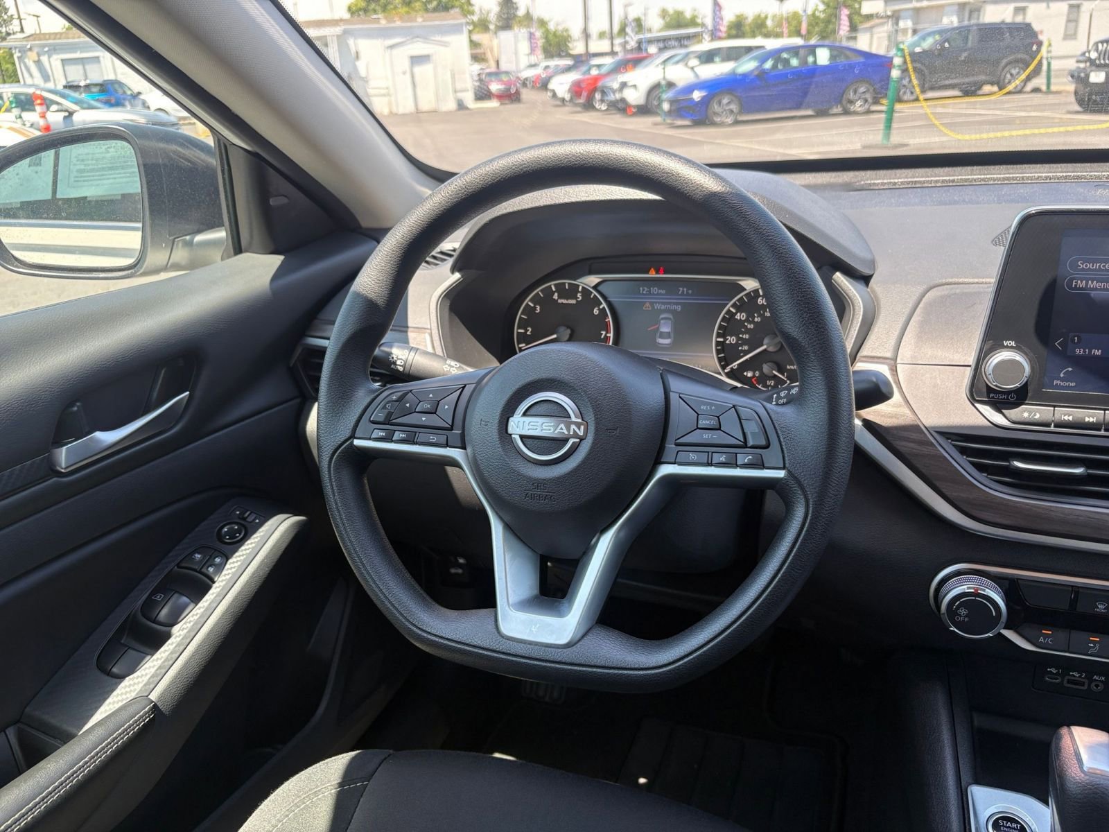Thumbnail: 2025 Nissan Altima - 34
