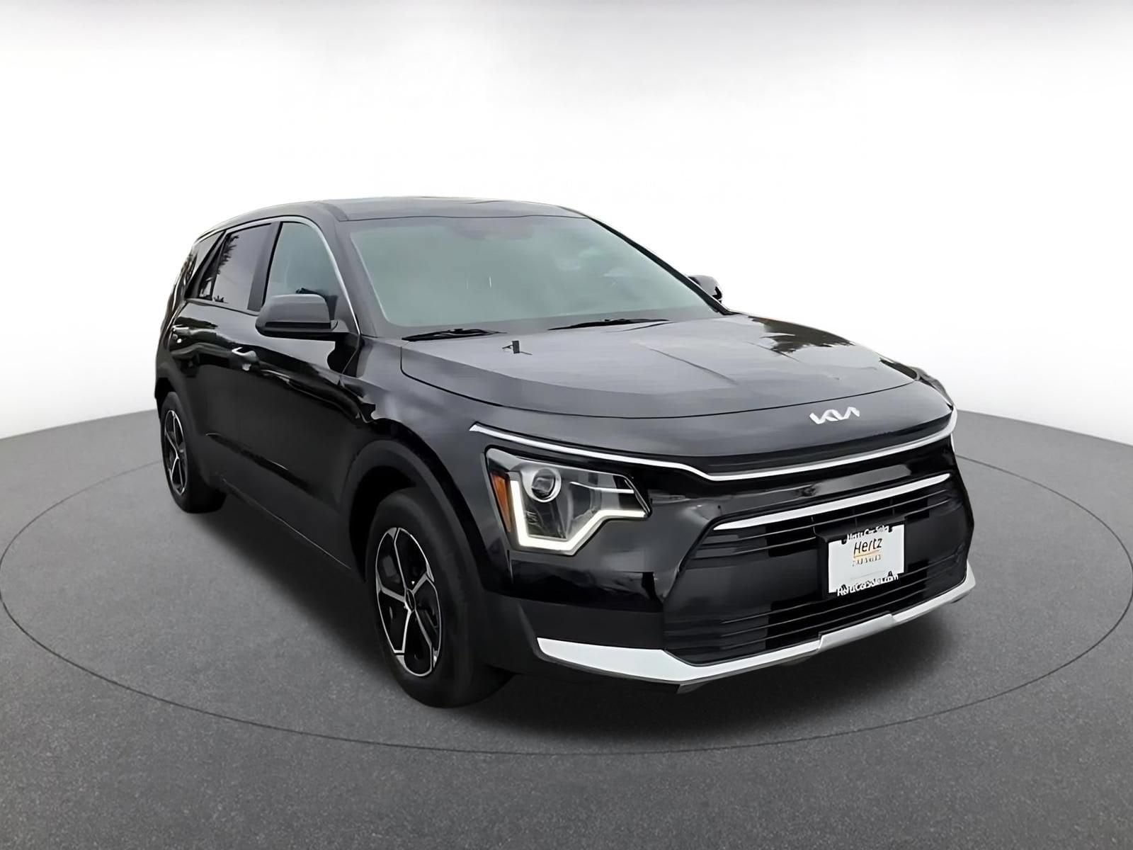 Thumbnail: 2026 Kia Niro - 3