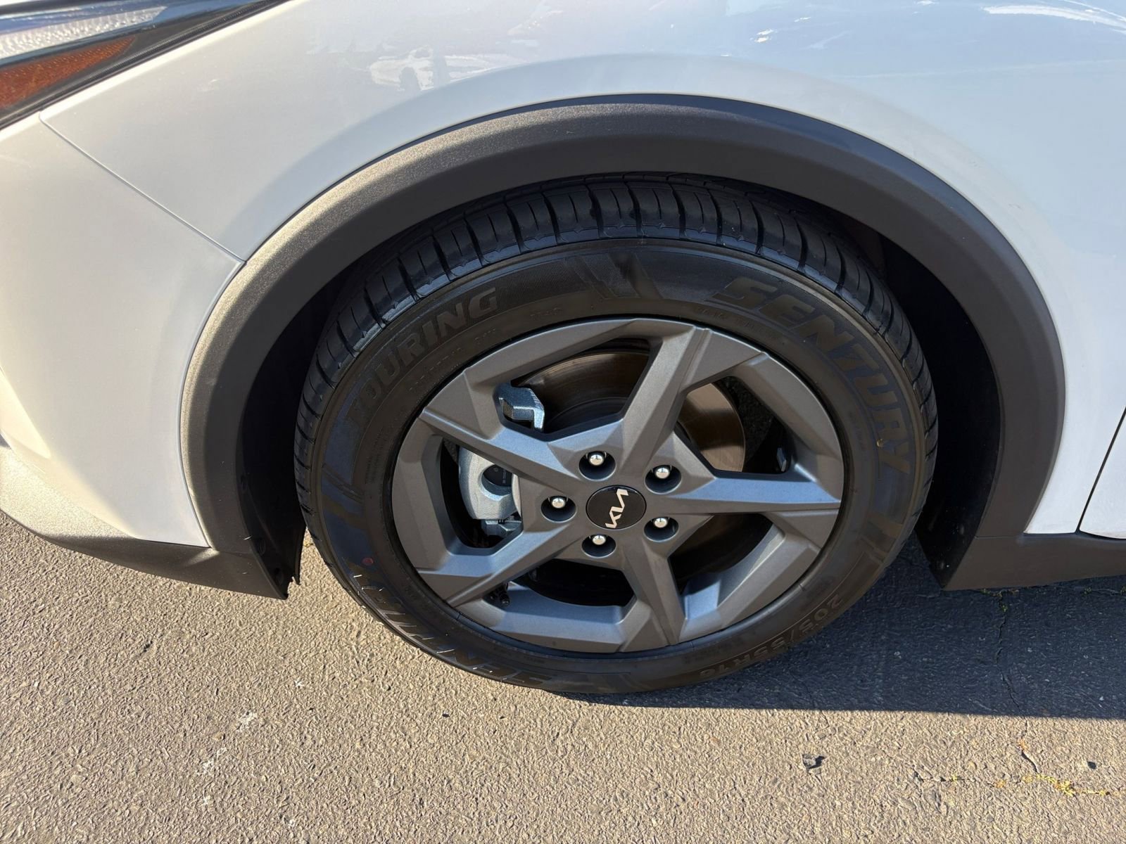 Thumbnail: 2025 Kia K4 - 29