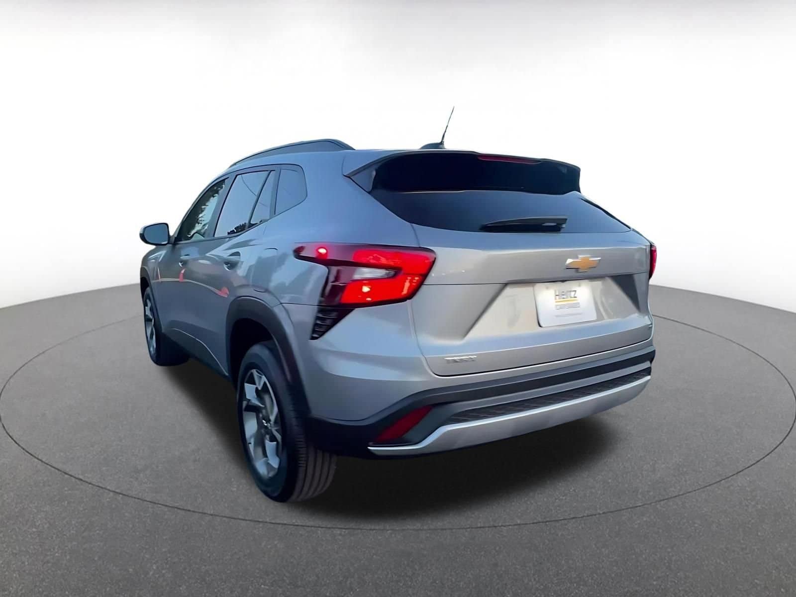 Thumbnail: 2025 Chevrolet Trax - 11