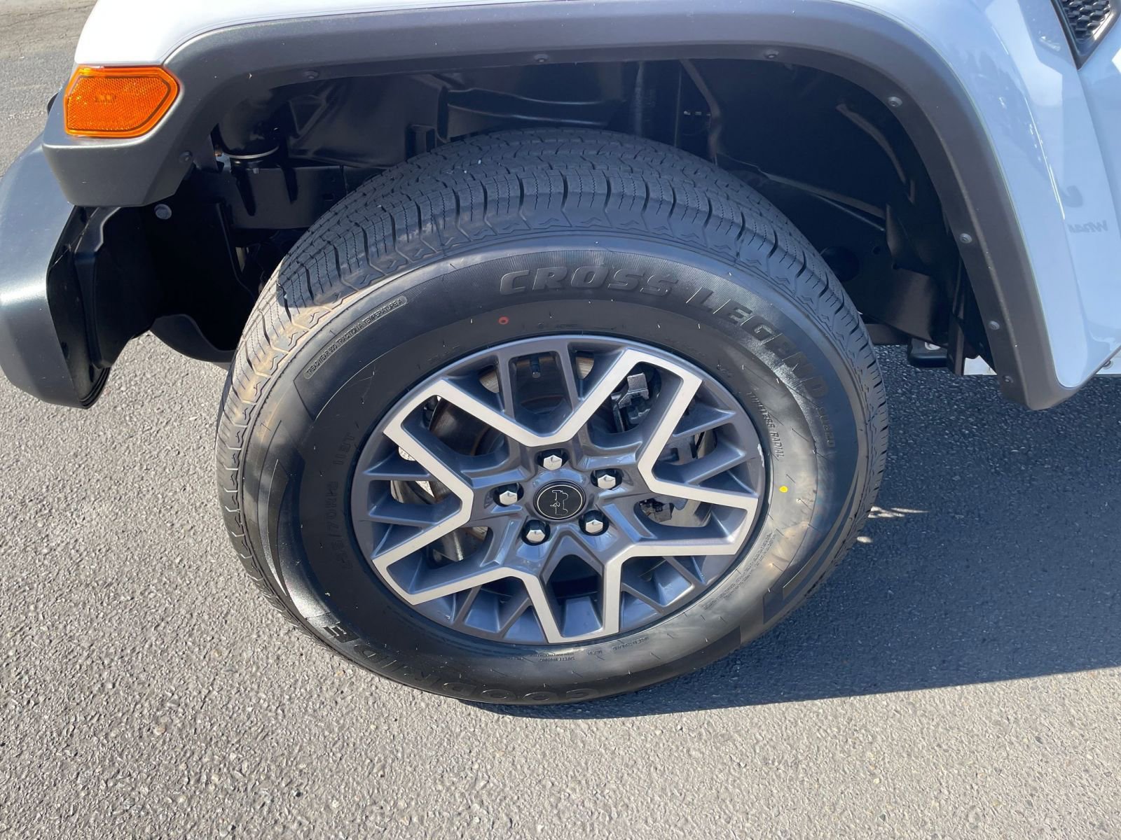 Thumbnail: 2025 Jeep Wrangler - 29