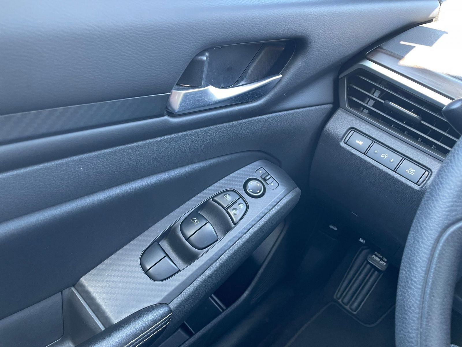 Thumbnail: 2024 Nissan Altima - 20