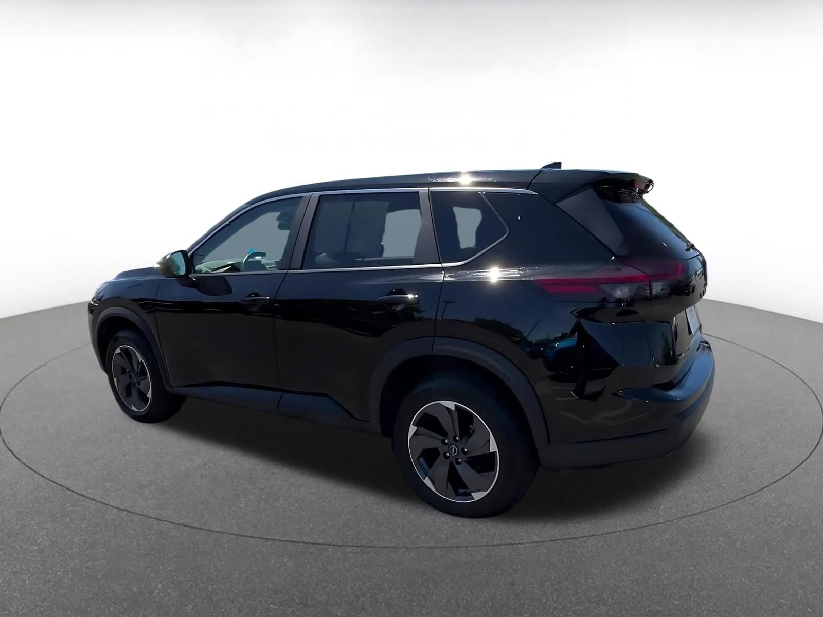 Thumbnail: 2025 Nissan Rogue - 8