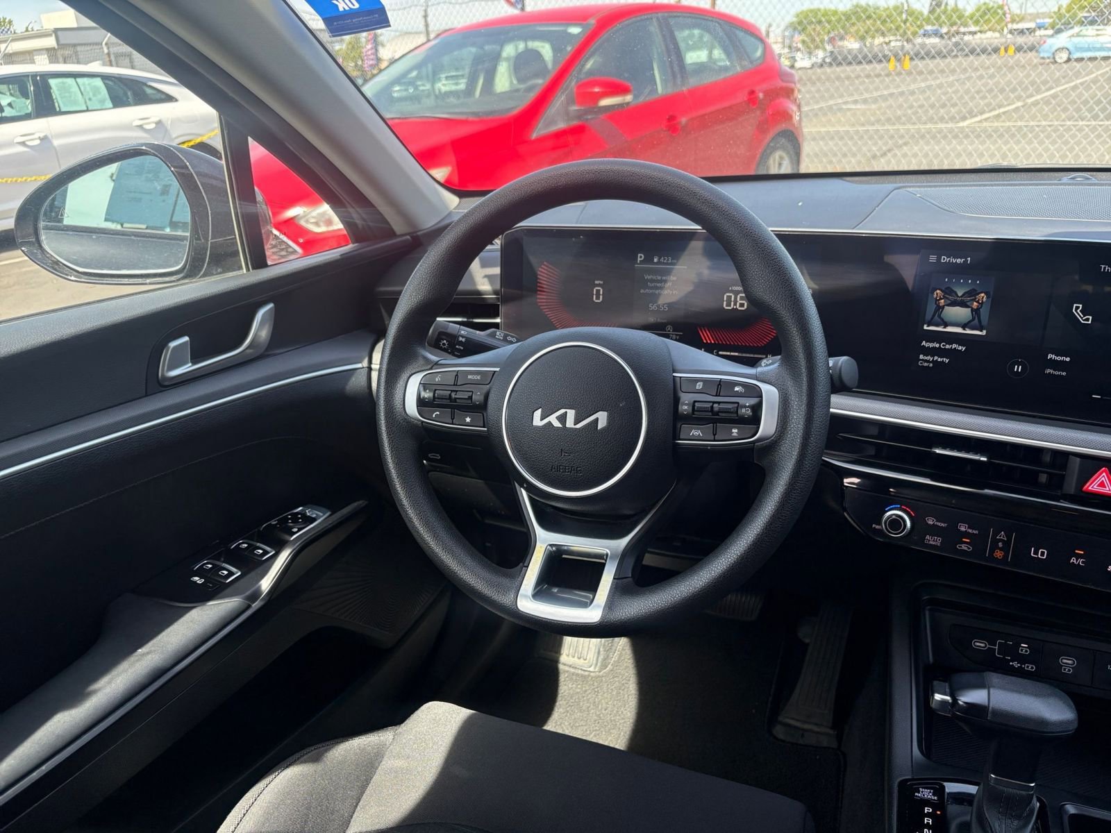 Thumbnail: 2025 Kia K5 - 33