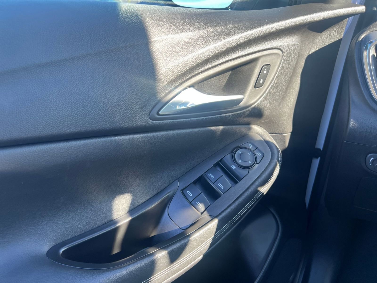 Thumbnail: 2025 Buick Encore GX - 20