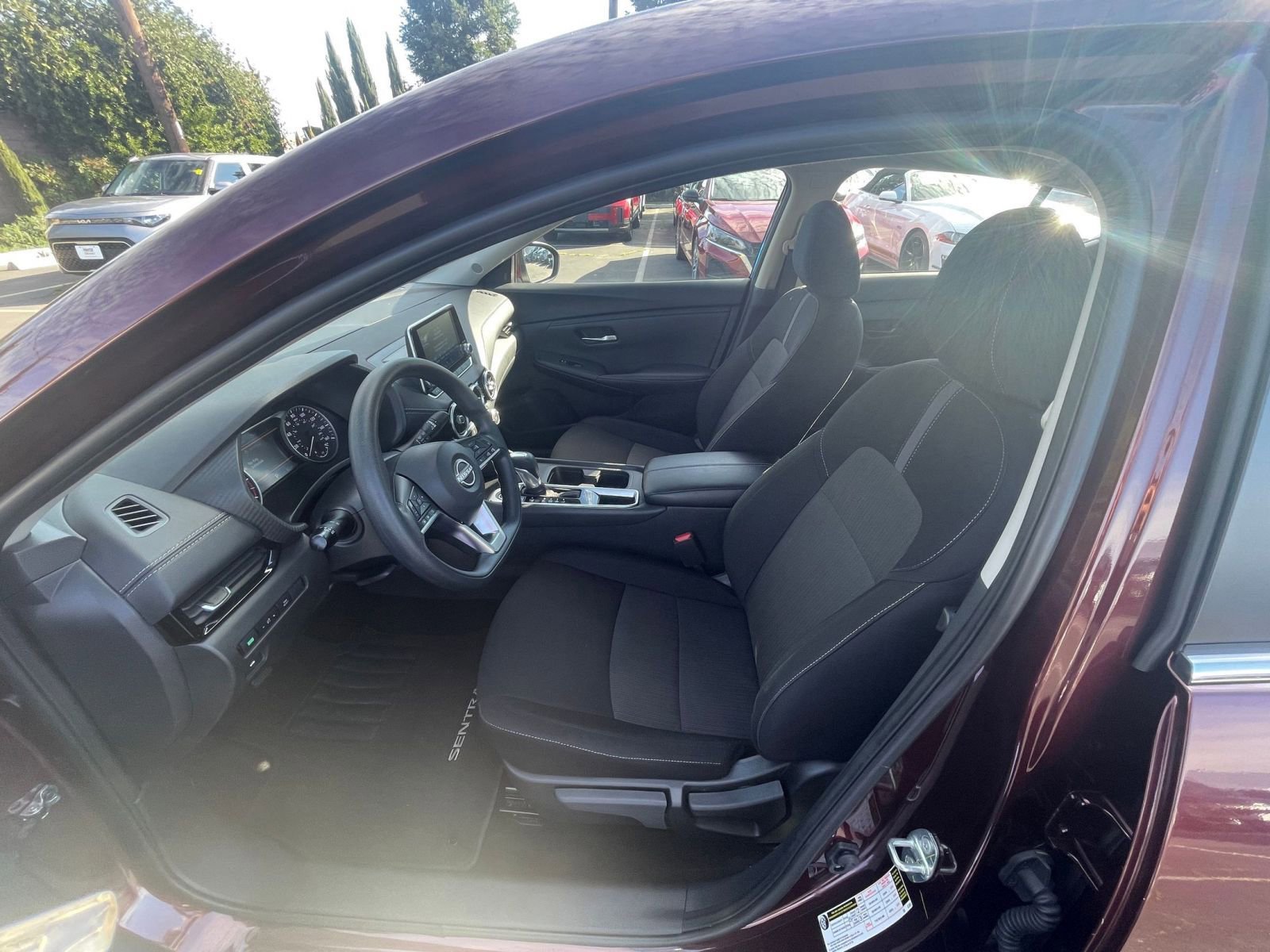 Thumbnail: 2025 Nissan Sentra - 24