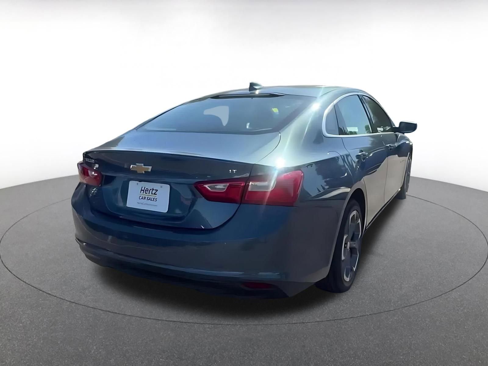 Thumbnail: 2024 Chevrolet Malibu - 14