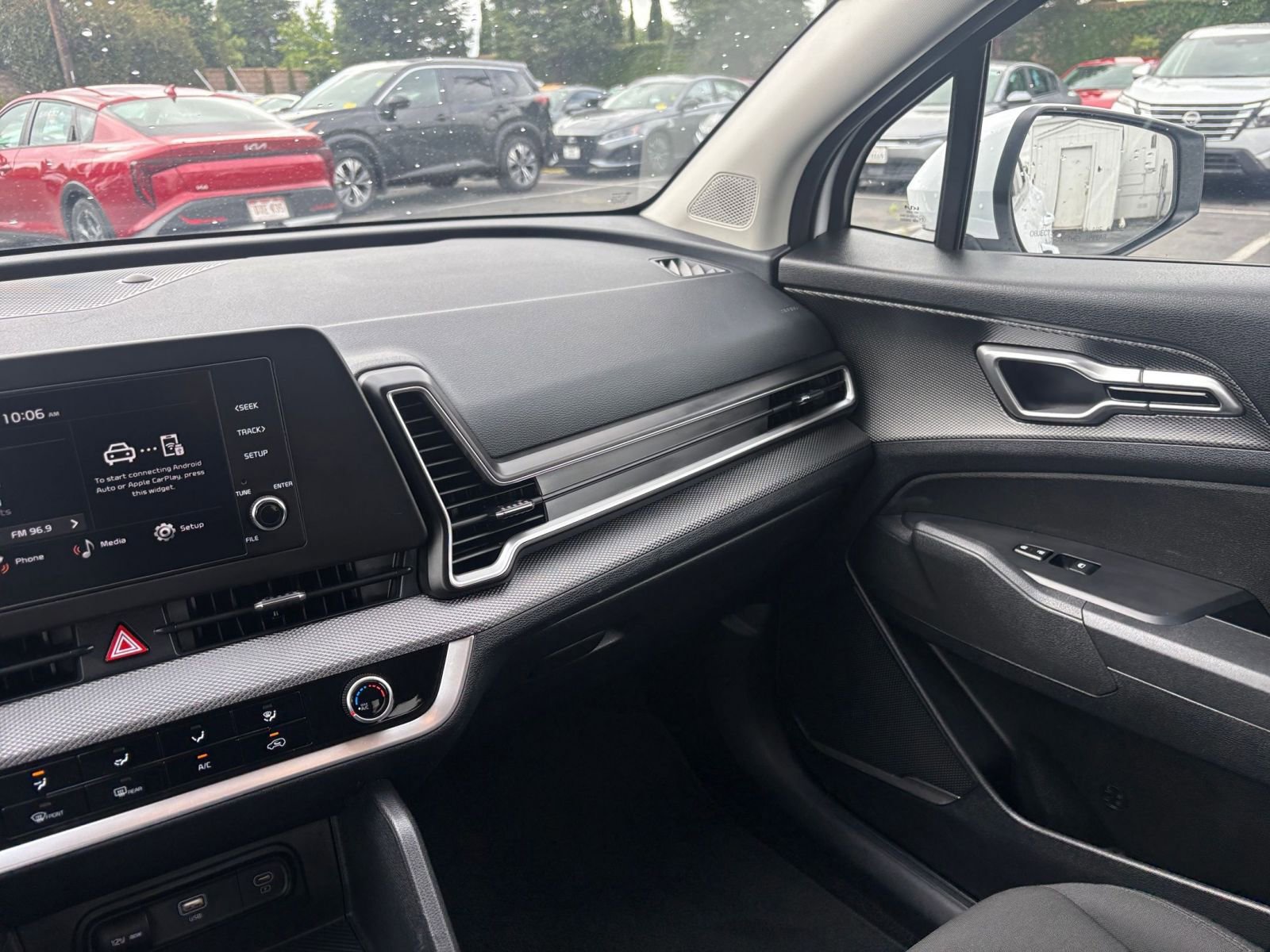 Thumbnail: 2025 Kia Sportage - 34