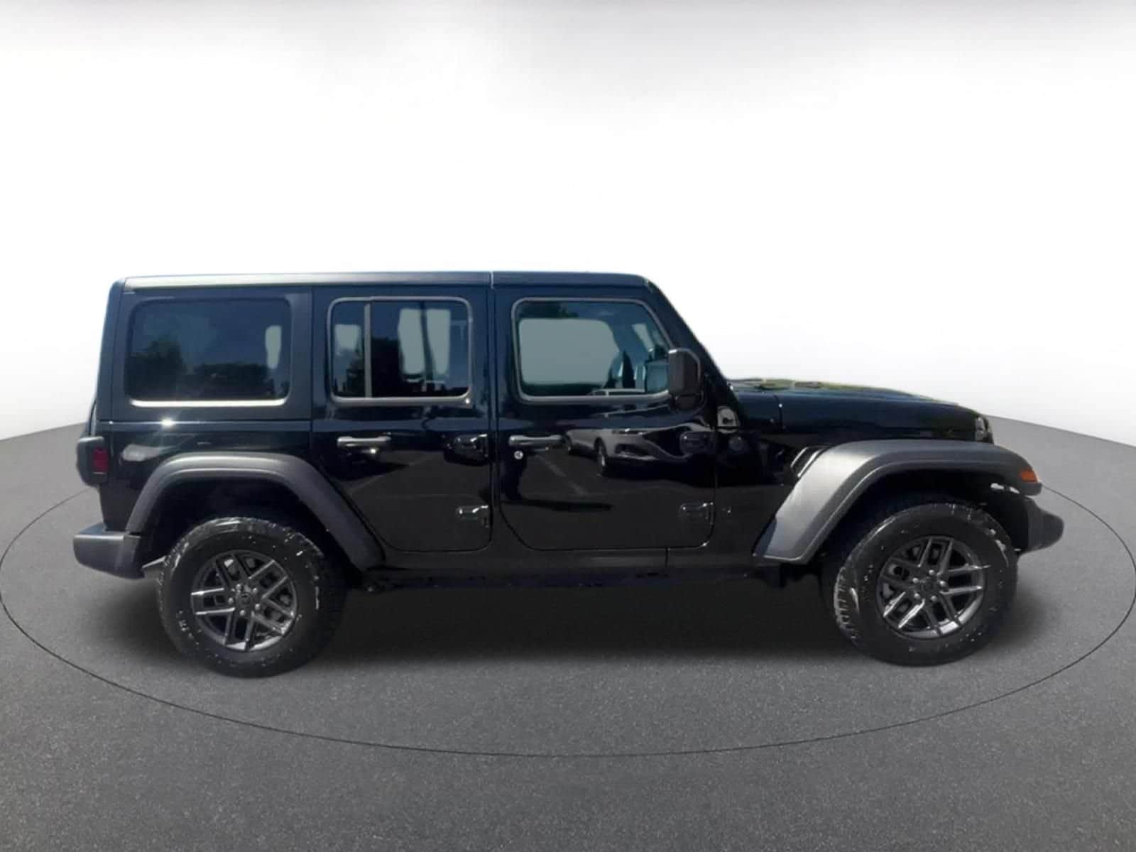 Thumbnail: 2025 Jeep Wrangler - 16