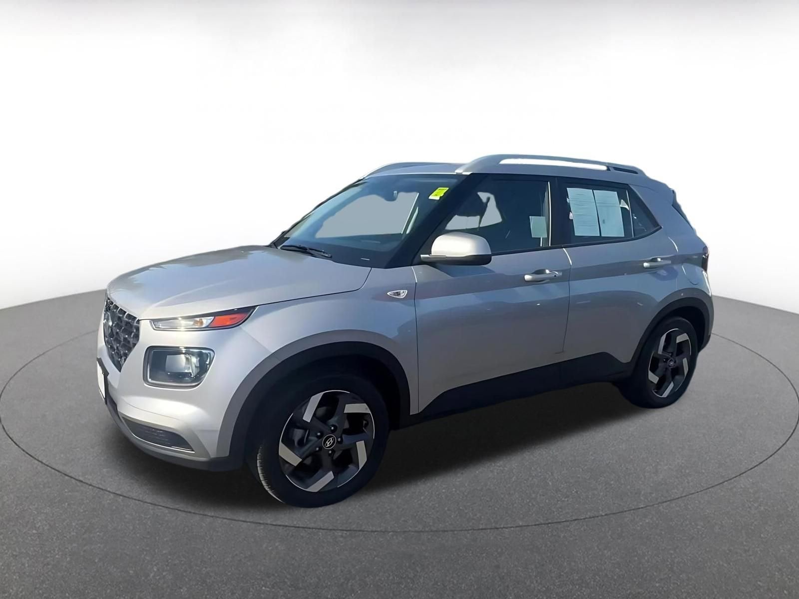 Thumbnail: 2025 Hyundai Venue - 8